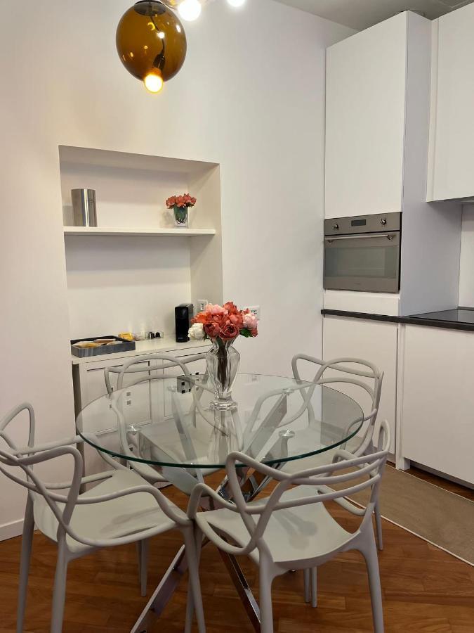 Casa Vercelli Delizioso Bilocale Moderno Nella Vecchia Milano מראה חיצוני תמונה