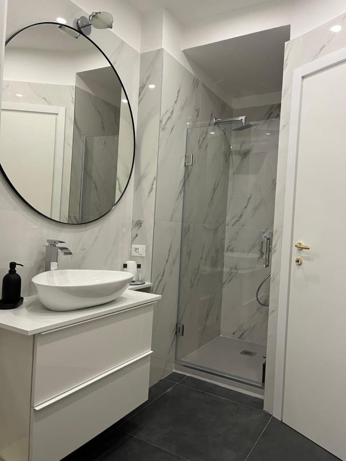 Casa Vercelli Delizioso Bilocale Moderno Nella Vecchia Milano מראה חיצוני תמונה