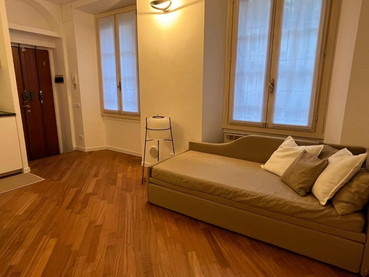 Casa Vercelli Delizioso Bilocale Moderno Nella Vecchia Milano מראה חיצוני תמונה