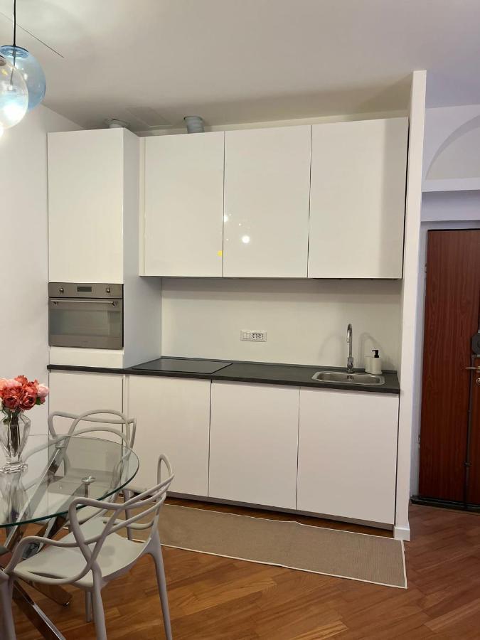 Casa Vercelli Delizioso Bilocale Moderno Nella Vecchia Milano מראה חיצוני תמונה
